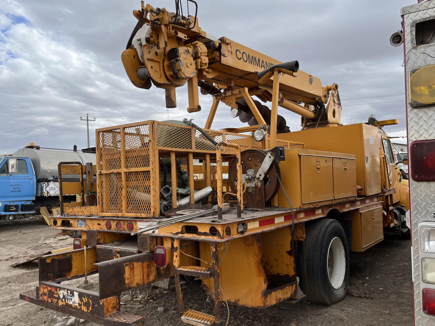 ./imagenes/INVOICE/2019/6832/CAMION PERFORADOR  (28).JPG